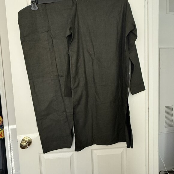 Indian Pakistani shalwar kameez for 12-13 yr boy(NEW) - Picture 6 of 7